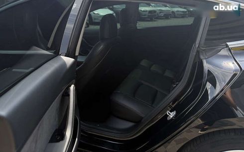 Tesla Model 3 2020 - фото 13