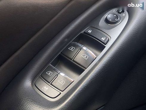 Infiniti Q50 2017 - фото 29