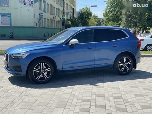 Volvo XC60 2018 - фото 16