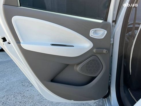 Renault Zoe 2014 белый - фото 33
