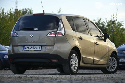 Renault Scenic 2015 - фото 12