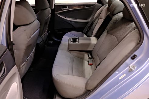 Hyundai Sonata 2014 голубой - фото 8