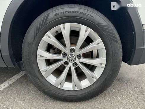 Volkswagen Tiguan 2017 - фото 17