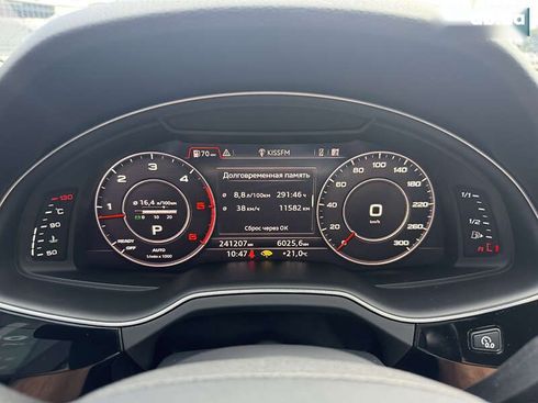 Audi Q7 2017 - фото 20
