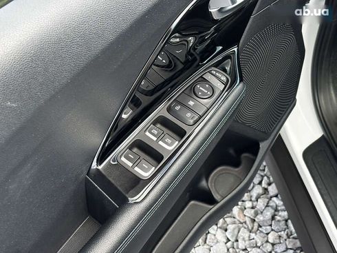 Kia Niro 2021 - фото 18