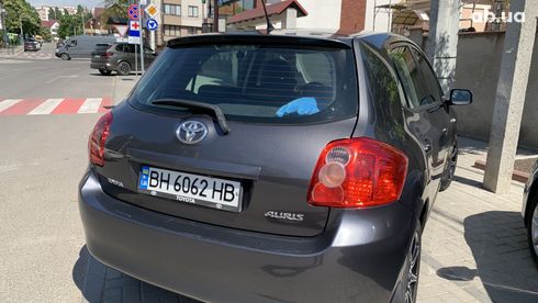 Toyota Auris 2008 серый - фото 16