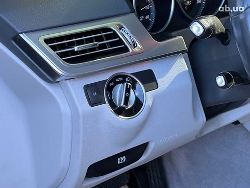 Mercedes-Benz E-Класс 2013 синий - фото 19