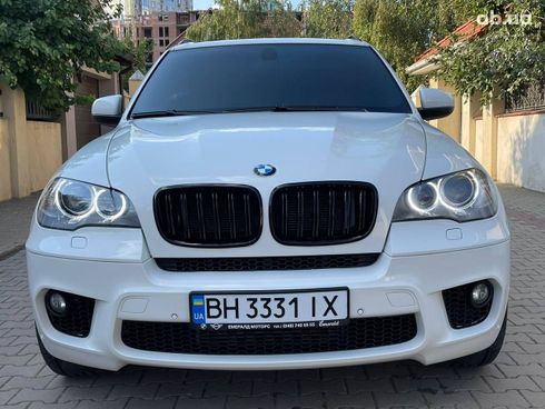 BMW X5 2010 белый - фото 3