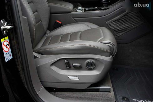 Volkswagen Touareg 2018 - фото 30
