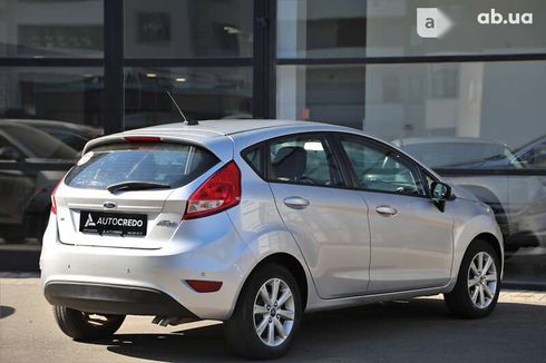 Ford Fiesta 2012 - фото 4