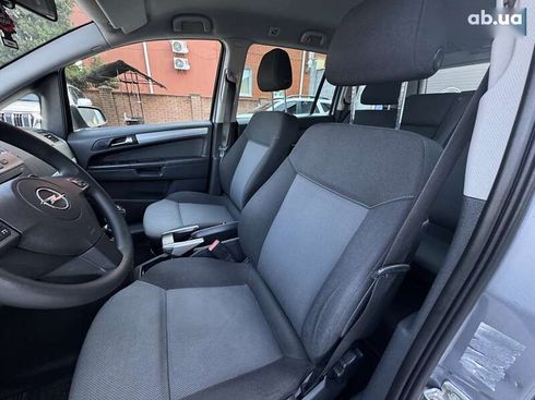 Opel Zafira 2006 - фото 18