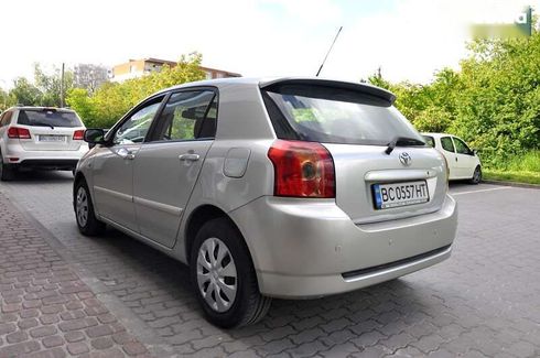 Toyota Corolla 2004 - фото 7
