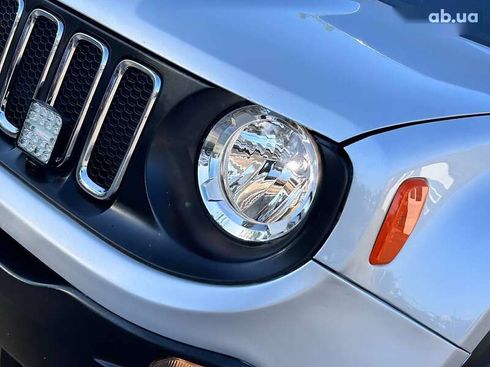 Jeep Renegade 2016 - фото 9