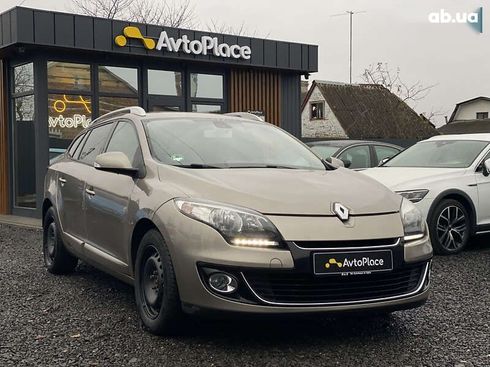 Renault Megane 2012 - фото 8