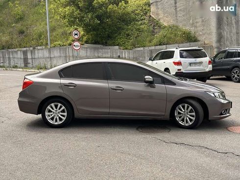 Honda Civic 2012 - фото 21