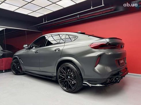 BMW X6 M 2022 - фото 20