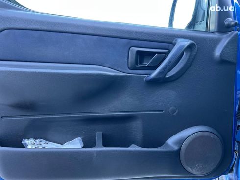 Citroёn Berlingo 2004 синий - фото 15