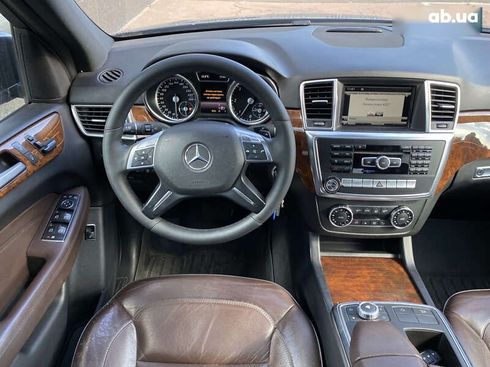 Mercedes-Benz M-Класс 2013 - фото 20