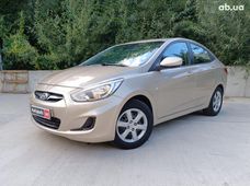 Hyundai седан бу Київ - купити на Автобазарі