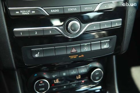 Infiniti QX30 2017 - фото 17