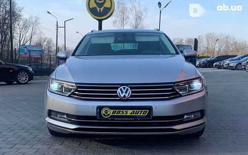 Volkswagen Passat 2017 - фото 2