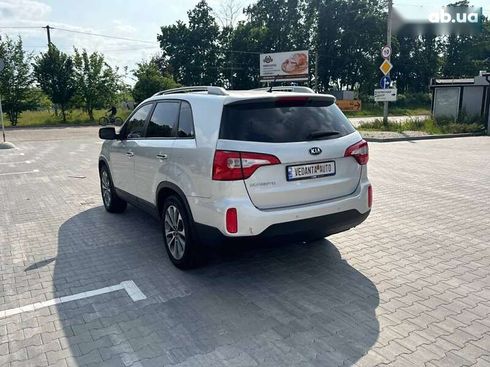 Kia Sorento 2014 - фото 4