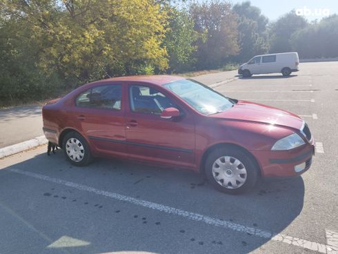 Skoda Octavia 2004 красный - фото 14