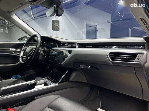 Audi E-Tron 2019 - фото 21