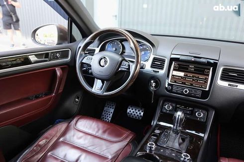 Volkswagen Touareg 2012 - фото 13