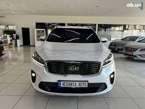 Kia Sorento 2019 - фото 2