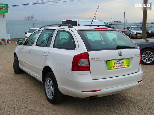 Skoda Octavia 2011 - фото 2