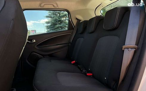 Renault Zoe 2017 - фото 11