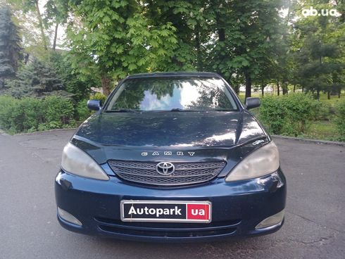 Toyota Camry 2003 синий - фото 2