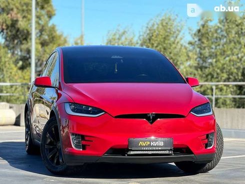 Tesla Model X 2019 - фото 7