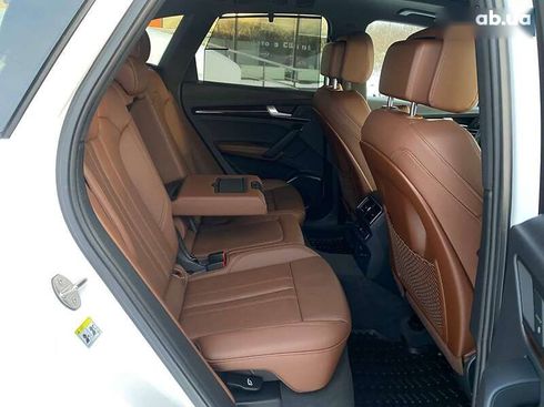 Audi Q5 2018 - фото 23