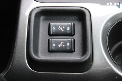 Nissan Juke 2017 - фото 30