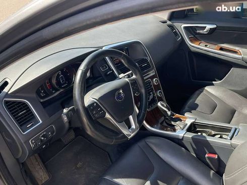 Volvo XC60 2015 - фото 9