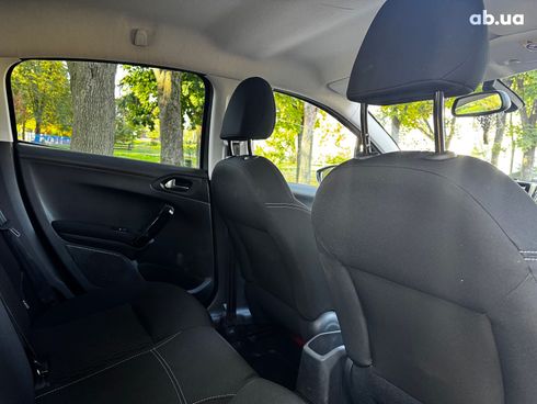 Peugeot 208 2019 серый - фото 56