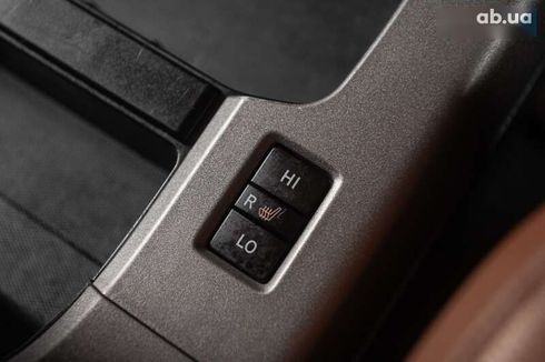 Toyota Sequoia 2014 - фото 12