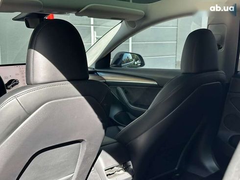 Tesla Model 3 2023 - фото 16