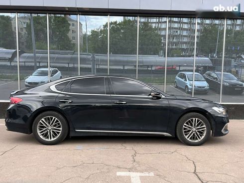Hyundai Grandeur 2017 - фото 4