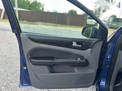 Ford Focus 2009 - фото 19