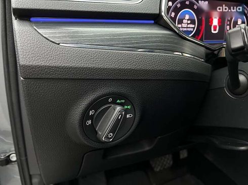 Skoda Superb 2021 - фото 26