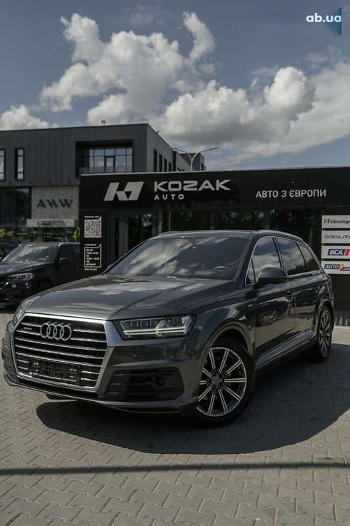 Audi Q7 2018 - фото 19