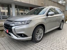 Купить Mitsubishi Outlander PHEV бу в Украине - купить на Автобазаре