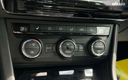 Skoda Superb 2017 - фото 21