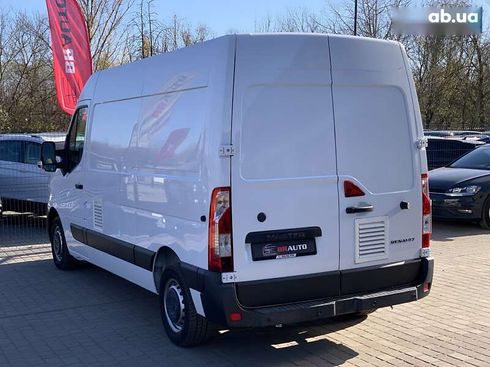 Renault Master 2021 - фото 20