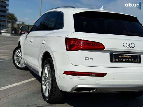 Audi Q5 2017 - фото 11