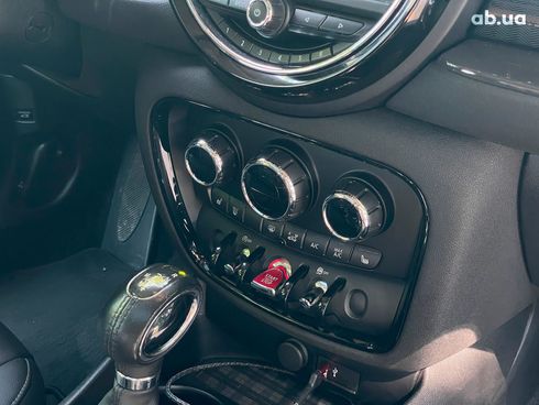 MINI Clubman 2018 серый - фото 19