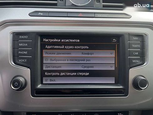 Volkswagen Passat 2016 - фото 28